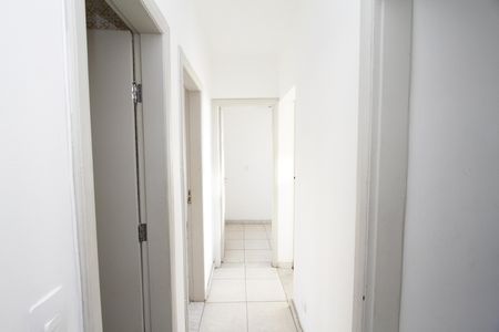 Corredor de apartamento para alugar com 3 quartos, 88m² em Barroca, Belo Horizonte
