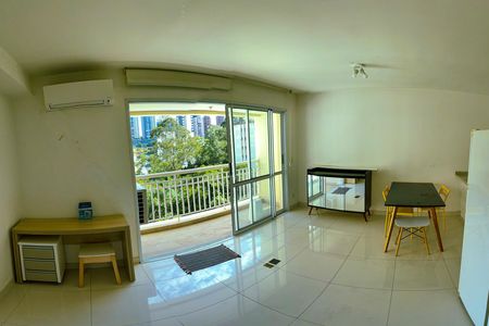 Kitnet/Studio para alugar com 0 quarto, 34m² em Panamby, São Paulo