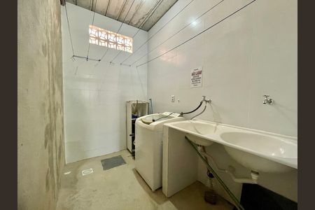 Área de serviço de kitnet/studio para alugar com 1 quarto, 26m² em Santa Cruz, Belo Horizonte