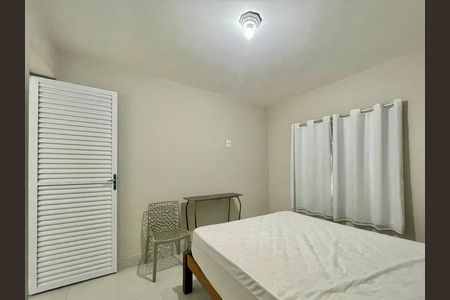 Sala/Quarto de kitnet/studio para alugar com 1 quarto, 26m² em Santa Cruz, Belo Horizonte