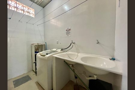 Área de serviço de kitnet/studio para alugar com 1 quarto, 26m² em Santa Cruz, Belo Horizonte