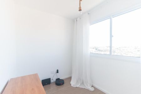Quarto 2 de apartamento para alugar com 2 quartos, 41m² em Vila Nova Cintra, Mogi das Cruzes