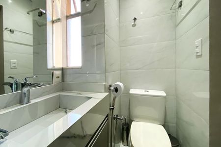 Apartamento à venda com 78m², 3 quartos e 1 vaga Apartamento à venda com 78m², 3 quartos e 1 vagaBanheiro