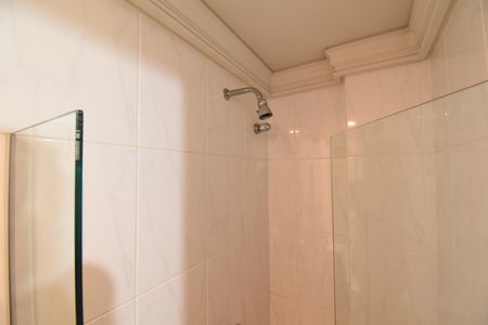 Apartamento à venda com 271m², 3 quartos e 3 vagasBanheiro 3