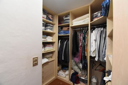 Apartamento à venda com 271m², 3 quartos e 3 vagasCloset da Suíte