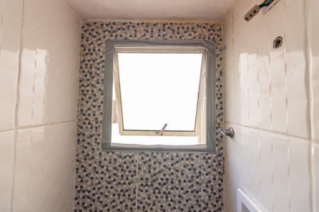 Apartamento para alugar com 39m², 2 quartos e sem vaga Apartamento para alugar com 39m², 2 quartos e sem vagaBanheiro