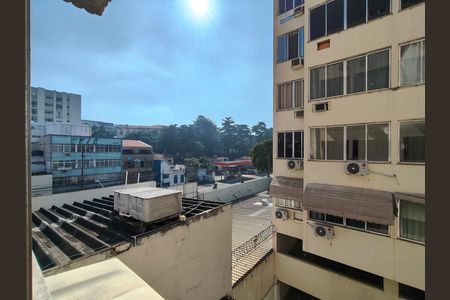 Apartamento à venda com 78m², 2 quartos e 1 vaga Apartamento à venda com 78m², 2 quartos e 1 vagaVista do Quarto 2