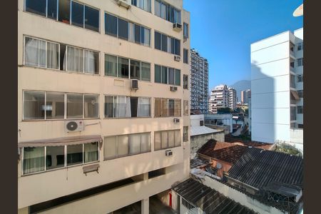 Apartamento à venda com 78m², 2 quartos e 1 vaga Apartamento à venda com 78m², 2 quartos e 1 vagaVista da Sala