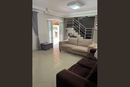 Casa de Condomínio à venda com 4 quartos, 300m² em Setor Habitacional Arniqueira, Brasília