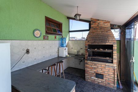 Casa à venda com 300m², 5 quartos e 4 vagas Casa à venda com 300m², 5 quartos e 4 vagasVaranda gourmet
