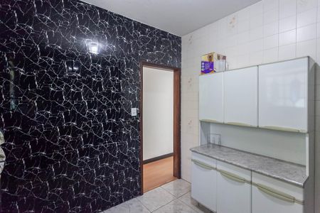 Casa à venda com 300m², 5 quartos e 4 vagas Casa à venda com 300m², 5 quartos e 4 vagasCozinha 1