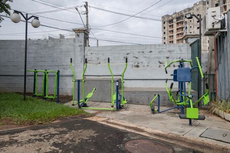 Apartamento para alugar com 72m², 2 quartos e 1 vaga Apartamento para alugar com 72m², 2 quartos e 1 vagaÁrea Comum - Área de Exercícios