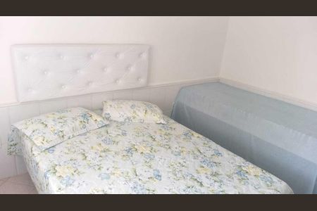 Casa de condomínio para alugar com 60m², 2 quartos e 1 vaga Casa de condomínio para alugar com 60m², 2 quartos e 1 vagaQuarto