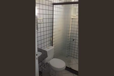 Casa de condomínio para alugar com 60m², 2 quartos e 1 vaga Casa de condomínio para alugar com 60m², 2 quartos e 1 vagaBanheiro