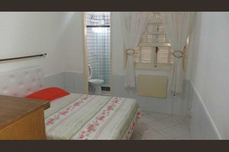 Casa de condomínio para alugar com 60m², 2 quartos e 1 vaga Casa de condomínio para alugar com 60m², 2 quartos e 1 vagaQuarto