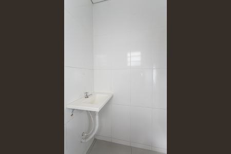 Apartamento para alugar com 40m², 2 quartos e sem vaga Apartamento para alugar com 40m², 2 quartos e sem vagaBanheiro