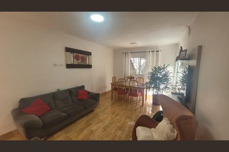 Casa à venda com 4 quartos, 140m² em Vila Ivg, São Paulo