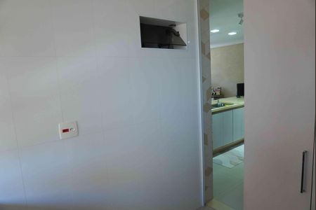 Apartamento à venda com 84m², 3 quartos e 2 vagas Apartamento à venda com 84m², 3 quartos e 2 vagasÁrea de Serviço