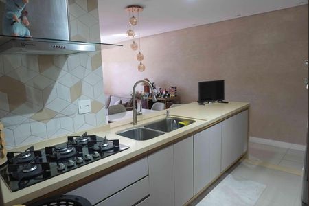 Cozinha de apartamento à venda com 3 quartos, 84m² em Alphaville, Santana de Parnaíba