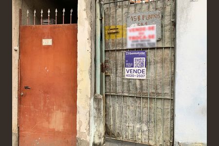 Placa QuintoAndar de casa à venda com 1 quarto, 80m² em Jardim das Imbuias, São Paulo