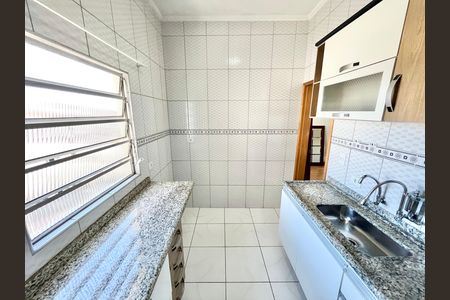 Cozinha de casa para alugar com 1 quarto, 40m² em Parque Peruche, São Paulo