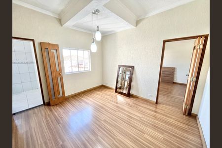 Casa para alugar com 1 quarto, 40m² em Parque Peruche, São Paulo