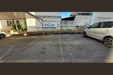 vaga de garagem 1 de apartamento para alugar com 2 quartos, 96m² em Jardim Petropolis, Betim