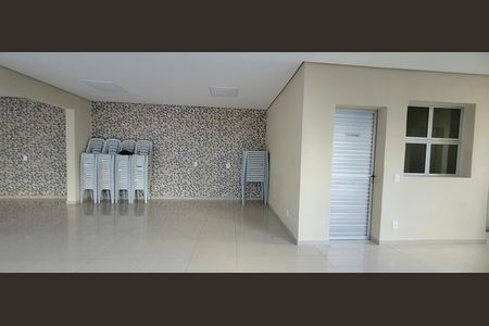 Apartamento para alugar com 96m², 2 quartos e 2 vagas Apartamento para alugar com 96m², 2 quartos e 2 vagasÁrea comum - Salão de festas