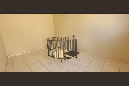 hall superior  de apartamento para alugar com 2 quartos, 96m² em Jardim Petropolis, Betim