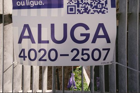 Casa para alugar com 400m², 6 quartos e 3 vagas Casa para alugar com 400m², 6 quartos e 3 vagasPlaca
