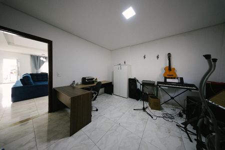 Casa para alugar com 400m², 6 quartos e 3 vagas Casa para alugar com 400m², 6 quartos e 3 vagasCasa 2 - Quarto