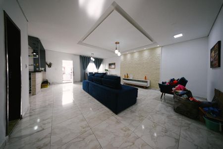 Casa para alugar com 400m², 6 quartos e 3 vagas Casa para alugar com 400m², 6 quartos e 3 vagasCasa 2 - Sala