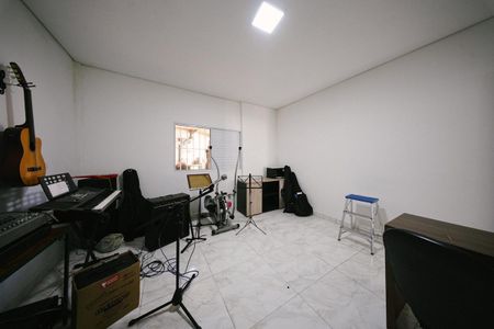 Casa para alugar com 400m², 6 quartos e 3 vagas Casa para alugar com 400m², 6 quartos e 3 vagasCasa 2 - Quarto