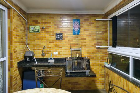 Sacada de apartamento para alugar com 2 quartos, 98m² em Canto do Forte, Praia Grande