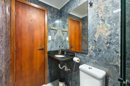 Apartamento para alugar com 98m², 2 quartos e 1 vaga Apartamento para alugar com 98m², 2 quartos e 1 vagaBanheiro