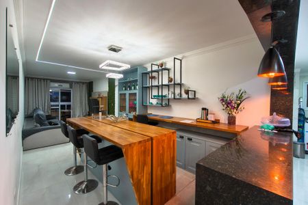 Apartamento para alugar com 2 quartos, 98m² em Canto do Forte, Praia Grande