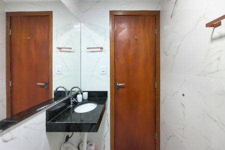 Apartamento para alugar com 98m², 2 quartos e 1 vaga Apartamento para alugar com 98m², 2 quartos e 1 vagaBanheiro da Suíte