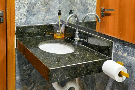 Apartamento para alugar com 98m², 2 quartos e 1 vaga Apartamento para alugar com 98m², 2 quartos e 1 vagaLavabo