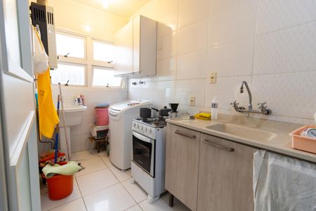 Cozinha de apartamento para alugar com 2 quartos, 64m² em Partenon, Porto Alegre