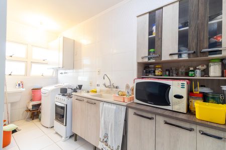 Cozinha de apartamento para alugar com 2 quartos, 64m² em Partenon, Porto Alegre