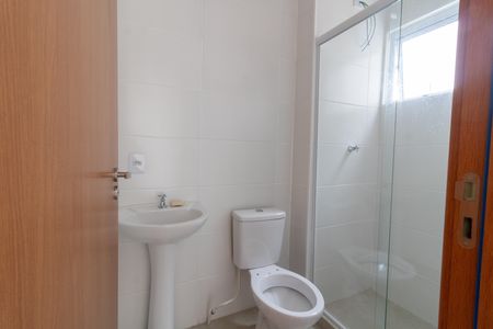 Apartamento para alugar com 45m², 2 quartos e 1 vaga Apartamento para alugar com 45m², 2 quartos e 1 vagaBanheiro