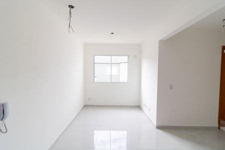 Apartamento para alugar com 45m², 2 quartos e 1 vaga Apartamento para alugar com 45m², 2 quartos e 1 vagaSala