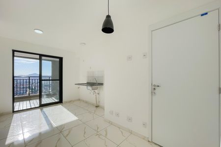 Apartamento para alugar com 2 quartos, 43m² em Rochdale, Osasco