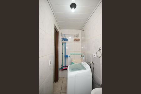 Área de Serviço  de casa para alugar com 1 quarto, 30m² em Jardim Maria Rosa, Taboão da Serra