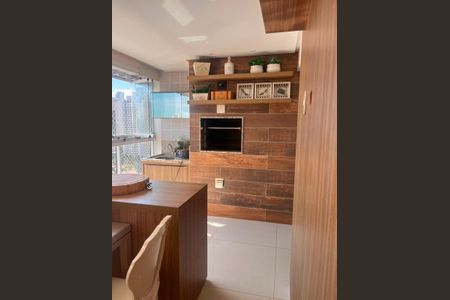 Apartamento à venda com 148m², 3 quartos e 3 vagas Apartamento à venda com 148m², 3 quartos e 3 vagasVaranda