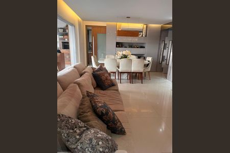 Apartamento à venda com 148m², 3 quartos e 3 vagas Apartamento à venda com 148m², 3 quartos e 3 vagasSala