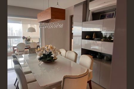 Apartamento à venda com 148m², 3 quartos e 3 vagas Apartamento à venda com 148m², 3 quartos e 3 vagasCozinha