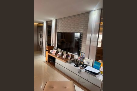 Apartamento à venda com 148m², 3 quartos e 3 vagas Apartamento à venda com 148m², 3 quartos e 3 vagasSala