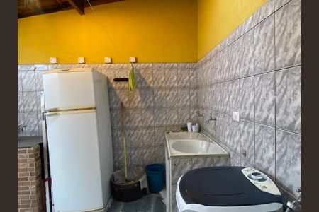 Área de Serviço - Área externa de casa à venda com 2 quartos, 125m² em Veloso, Osasco