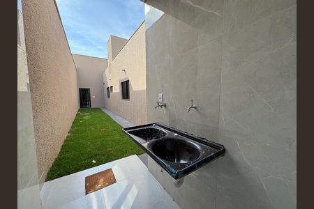 Casa à venda com 3 quartos, 120m² em Parque Amazonia, Goiânia